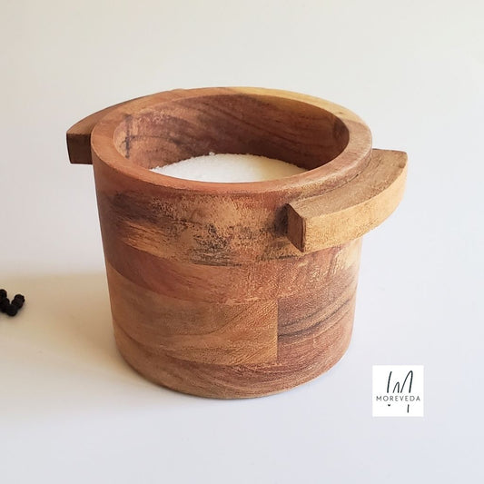 Acacia wood pinch bowl.
